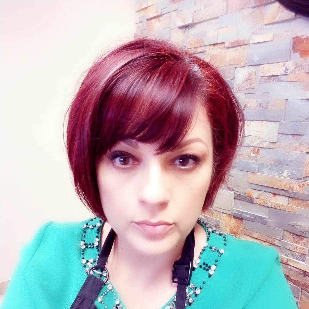 Meet your Posher, Lidia